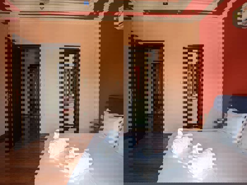 1b1.jpeg